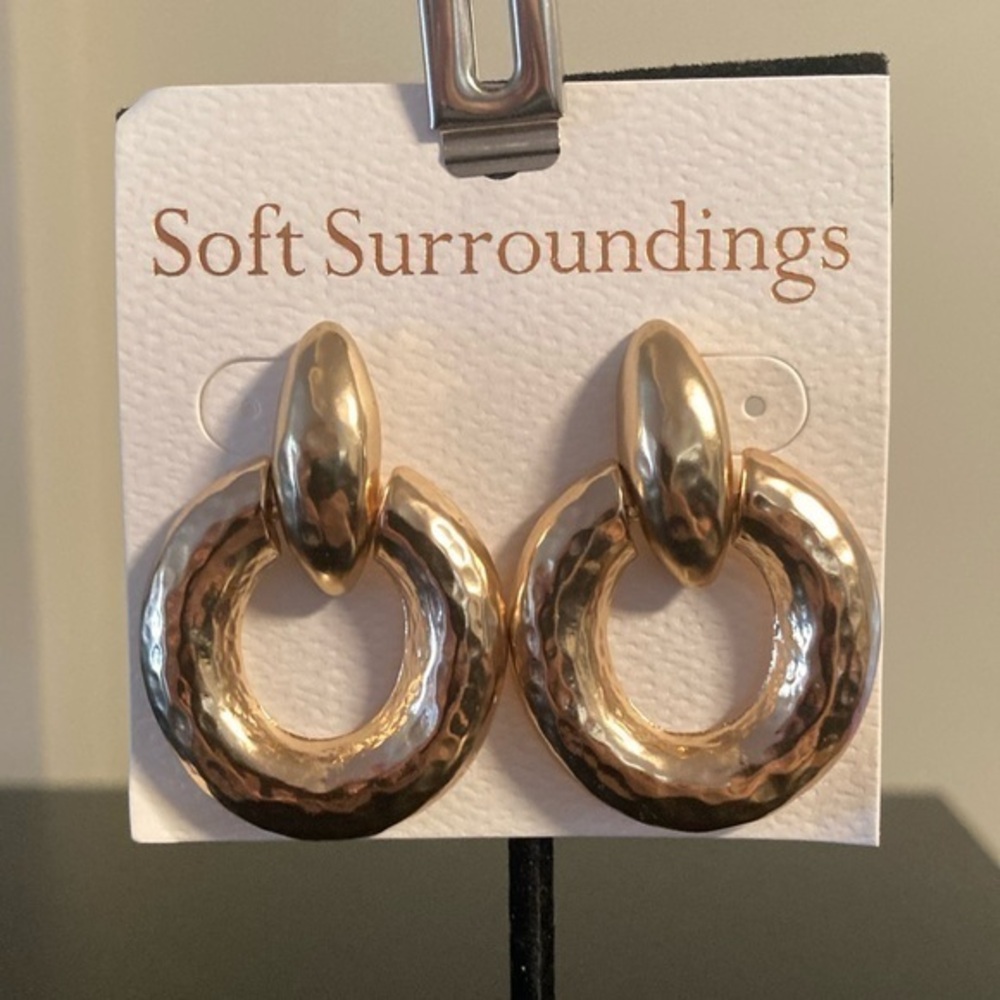 Soft Surroundings Hammered Gold Earrings